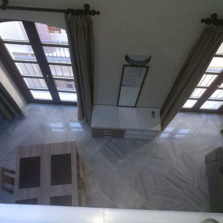 Apartamentos Edificio Vicente Малага Екстериор снимка
