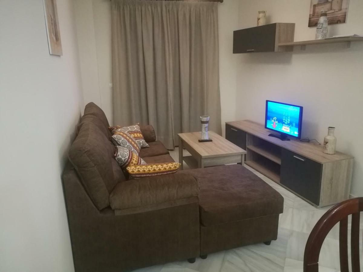 Apartamentos Edificio Vicente Малага Екстериор снимка