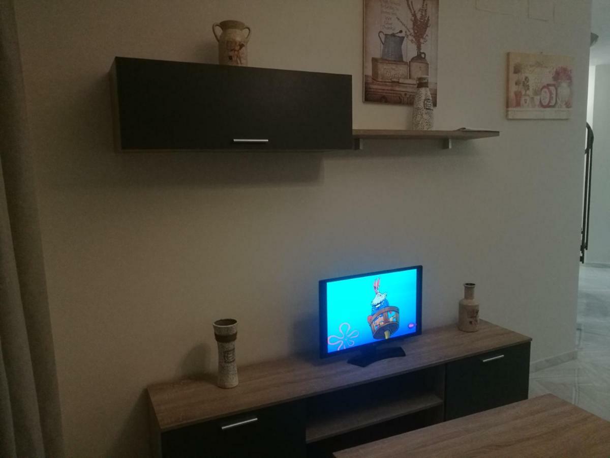 Apartamentos Edificio Vicente Малага Екстериор снимка