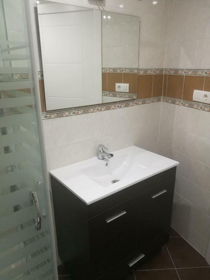 Apartamentos Edificio Vicente Малага Екстериор снимка