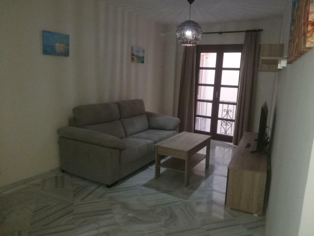 Apartamentos Edificio Vicente Малага Екстериор снимка
