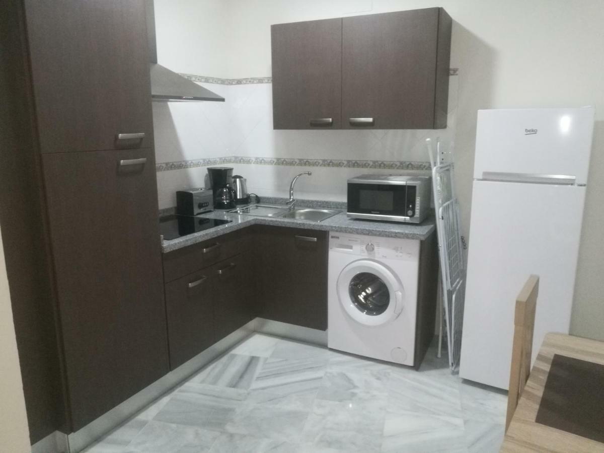 Apartamentos Edificio Vicente Малага Екстериор снимка