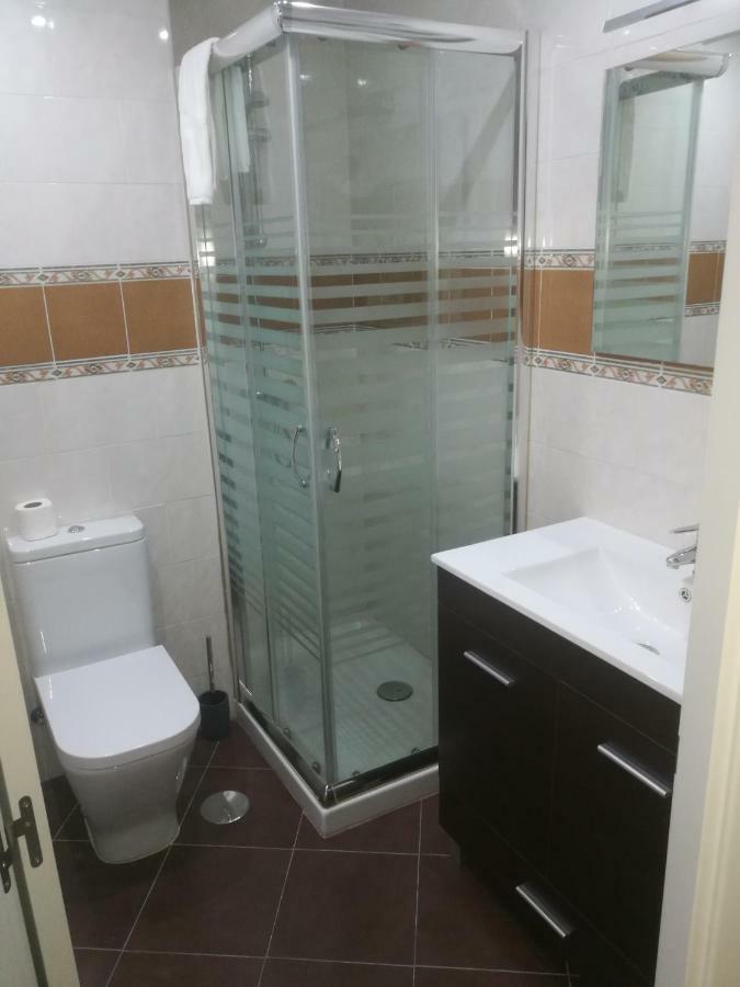 Apartamentos Edificio Vicente Малага Екстериор снимка